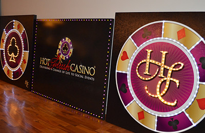 Hot Flush Casino Props